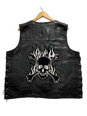 NWT Diamond Plate Buffalo Leather Biker Vest XL Lace‑Up Sides Skull Patch